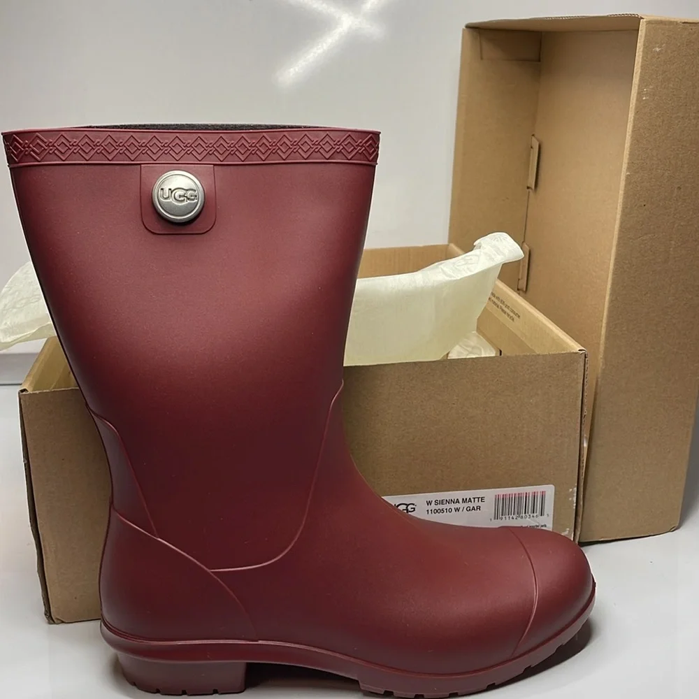 UGG Sienna Matte Garnet Rain Boots - Women's NWT
